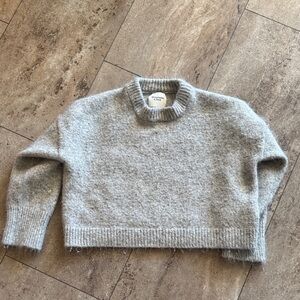 Abercrombie Gray Cropped Sweater